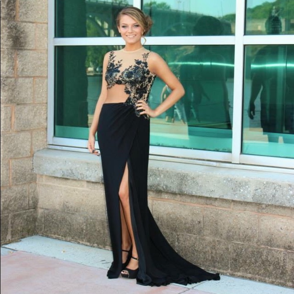 Sherri Hill Prom Dress